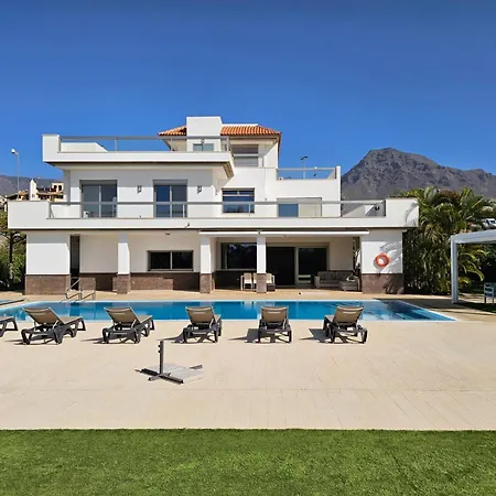 Villa Karat Oasis Del Duque *